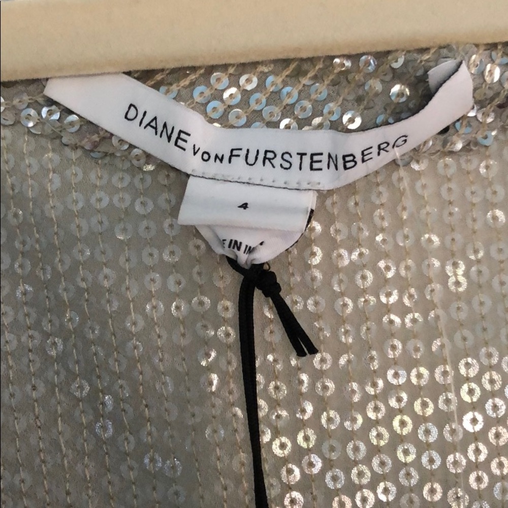 DIANE VON FURSTENBERG GREYISH TAUPE SEQUINED DRESS - Picture 8 of 8